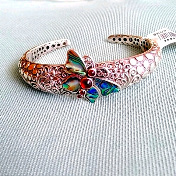 BALI LEGACY BUTTERFLY CUFF BRACELET - Picture 2 of 10